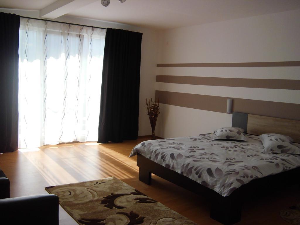 Casa Verde Orşova 外观 照片