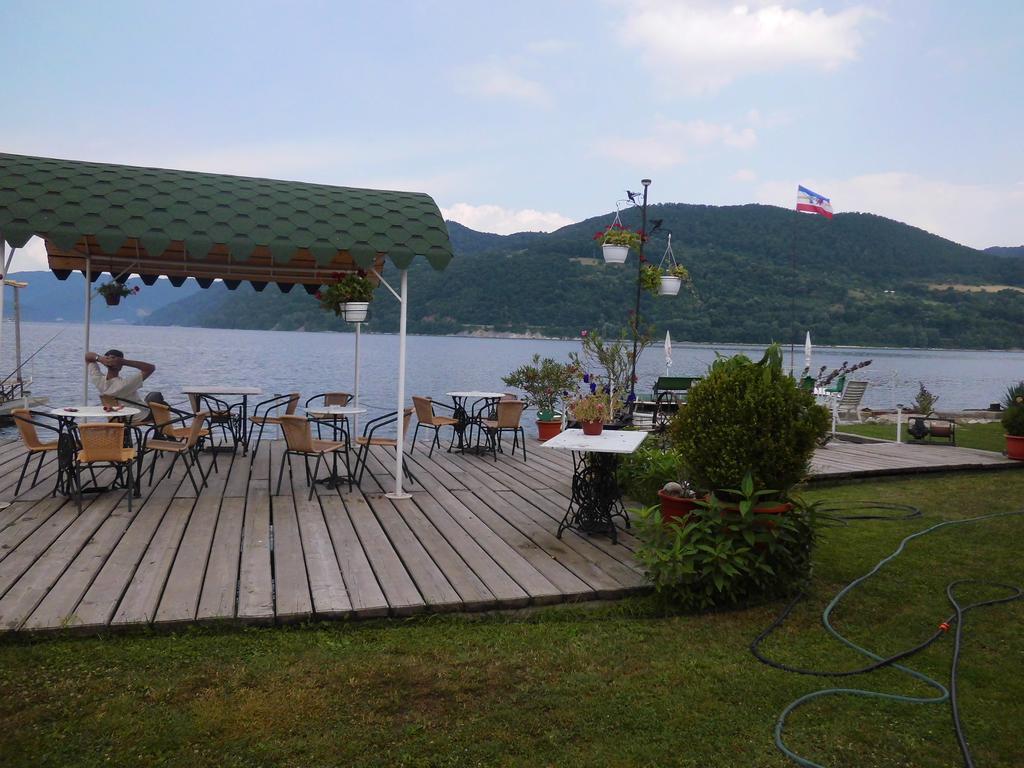 Casa Verde Orşova 外观 照片
